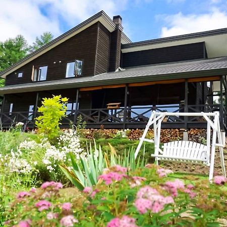 Pensjonat Ritz Garden Niji Biei Zewnętrze zdjęcie