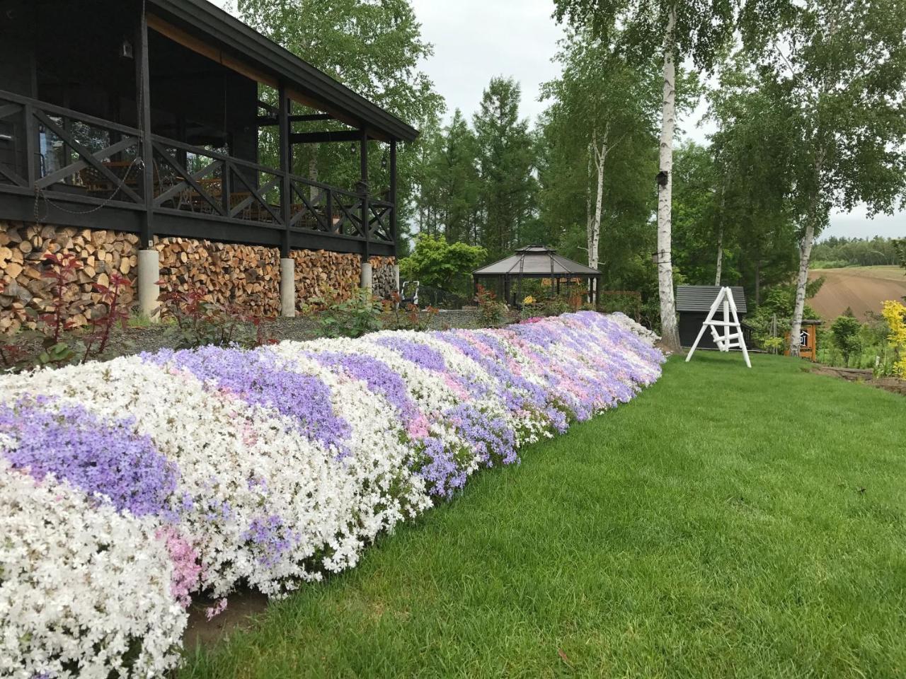 Pensjonat Ritz Garden Niji Biei Zewnętrze zdjęcie